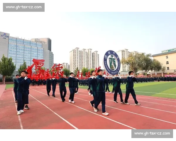 老将坚守初心在时代浪潮中托举信念与传承之路砥砺前行书写不老传奇